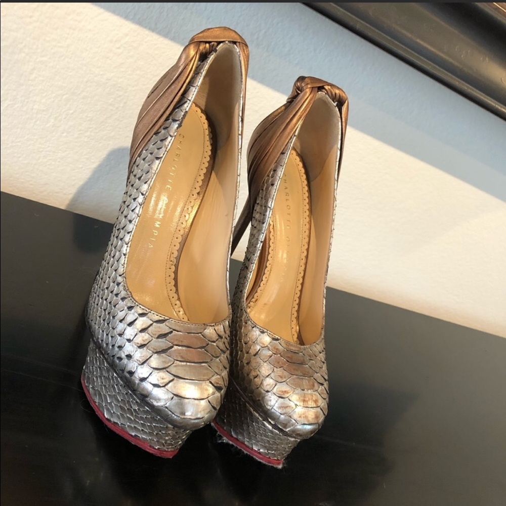 CHARLOTTE OLYMPIA Brown&Silver color size 36

$795 $1,595